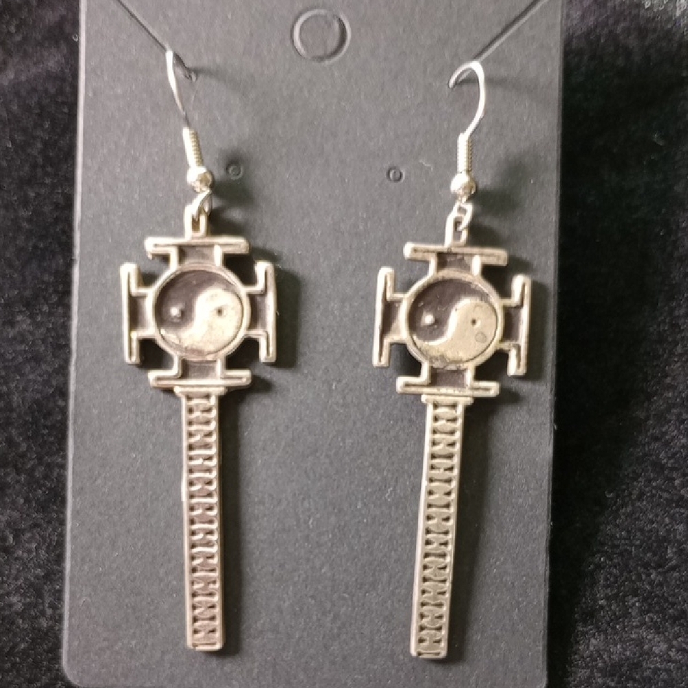 Silver Yin Yang Dangle Earrings